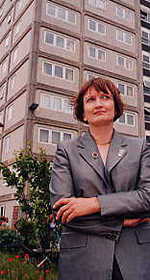 Minister Tessa Jowell at Apple Tree Court