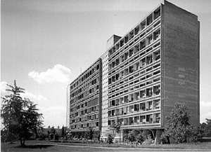 Le-Corbusier-Haus BaudenkmalFlatowallee 16 (ehem. Reichssportfeldstraße), 14055 Berlin